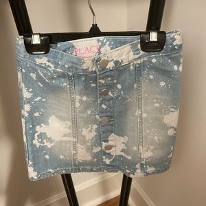 ⭐️Denim Mini, Buttons W Bleach Accents